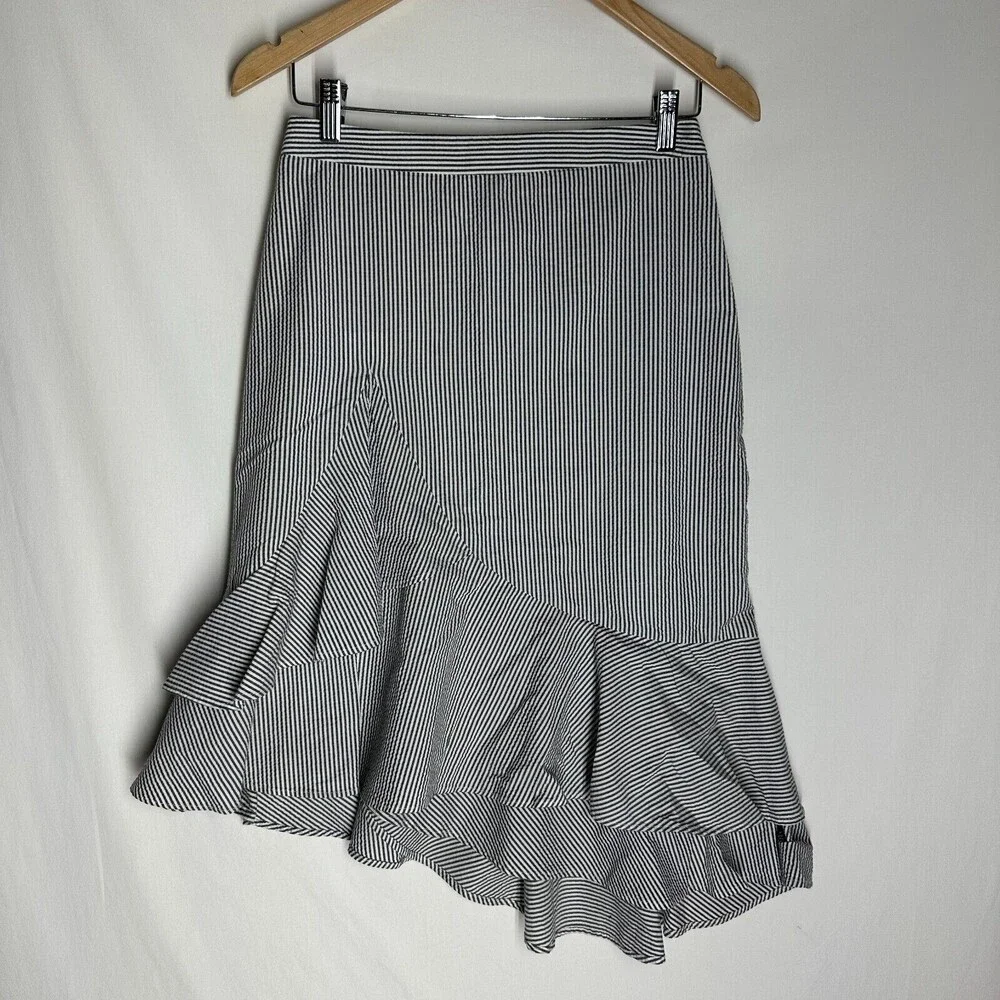 BANANA REPUBLIC 2 Pc Pullover Puff Sleeve Shirt Ruffle Skirt Size XS Gray Stripe